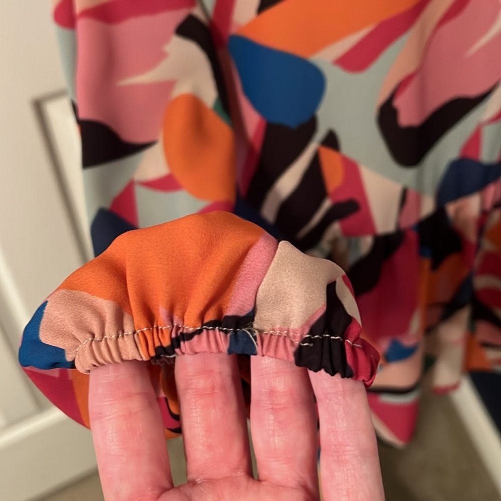EUC Haptics Long Sleeve Drop Waist V-Neck Top - Picture 2 of 5